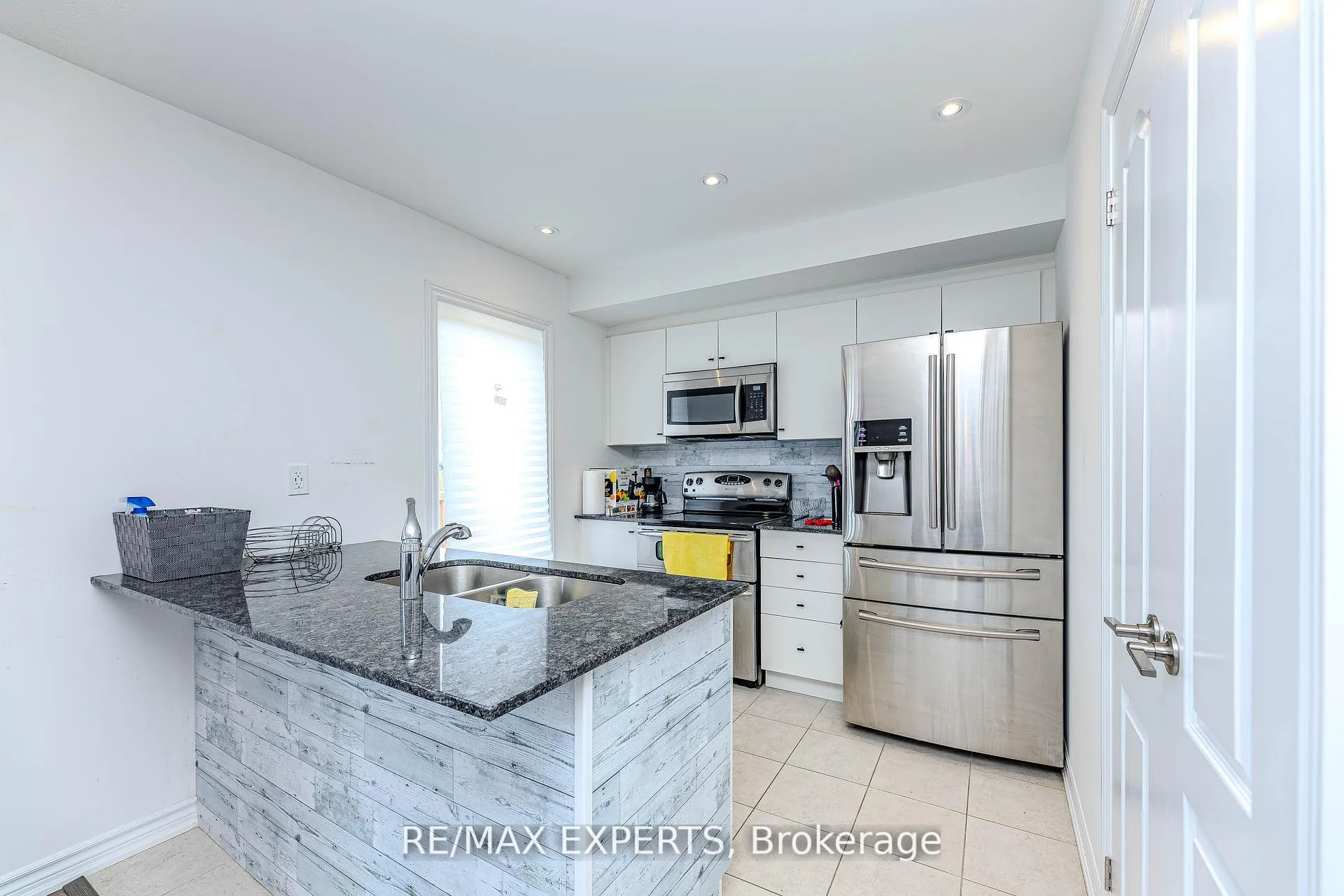 Photo 10 of 10 Brown Bear Street, Barrie, Rural Barrie Southwest — HOMEH