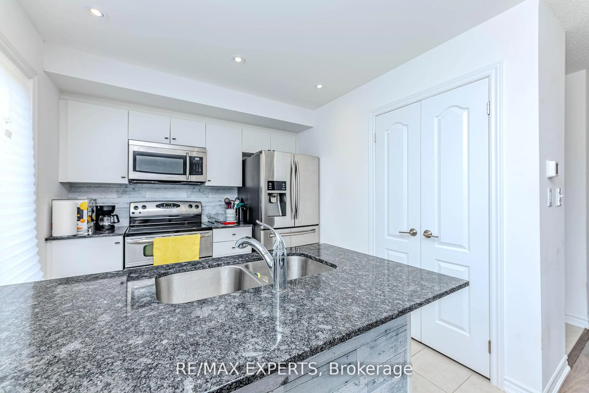 Photo 11 of 10 Brown Bear Street, Barrie, Rural Barrie Southwest — HOMEH