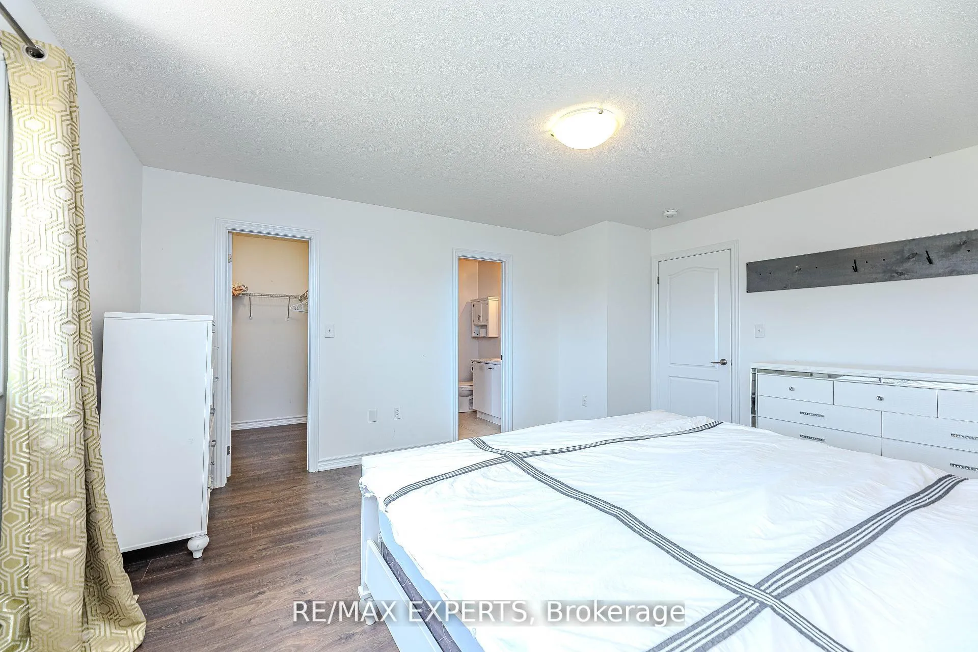 Photo 22 of 10 Brown Bear Street, Barrie, Rural Barrie Southwest — HOMEH