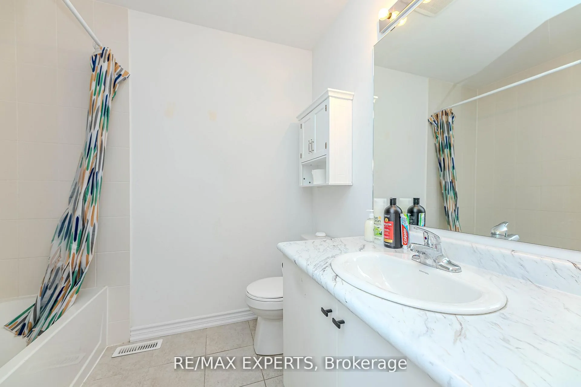 Photo 24 of 10 Brown Bear Street, Barrie, Rural Barrie Southwest — HOMEH