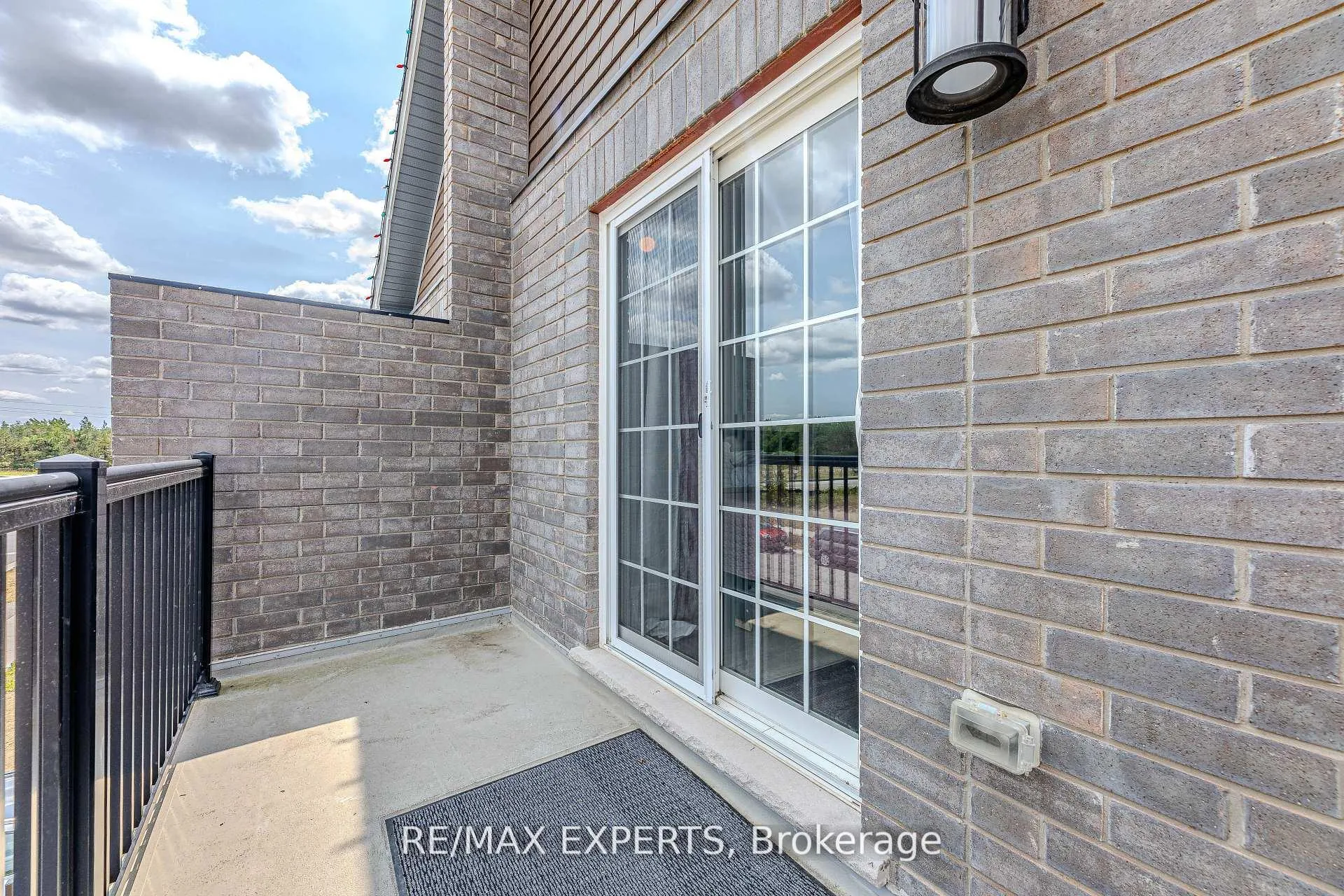 Photo 35 of 10 Brown Bear Street, Barrie, Rural Barrie Southwest — HOMEH