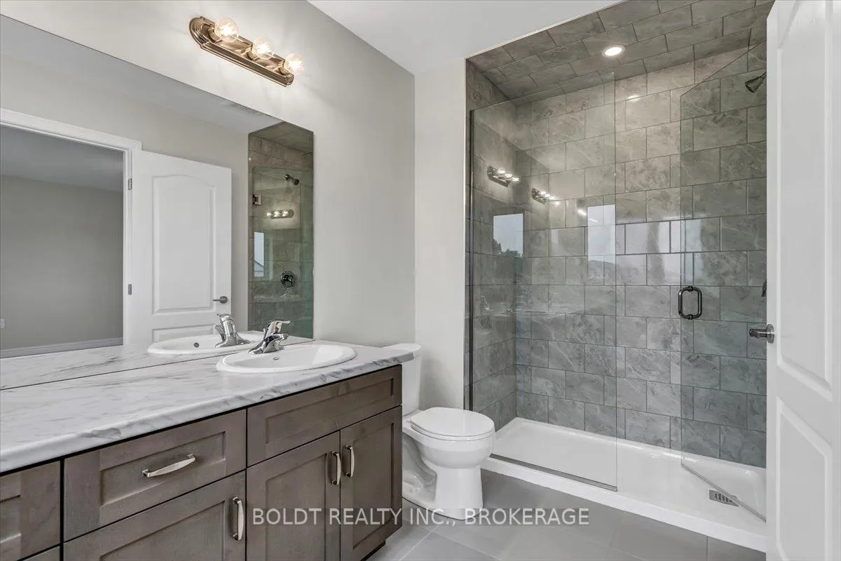 Photo 14 of 241 Tanglewood Drive, Hamilton, Binbrook — HOMEH