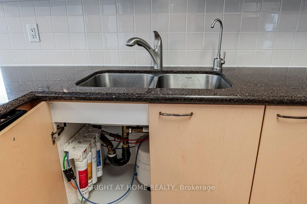 Photo 16 of Unit 811, 48 Suncrest Boulevard, Markham, Commerce Valley — HOMEH