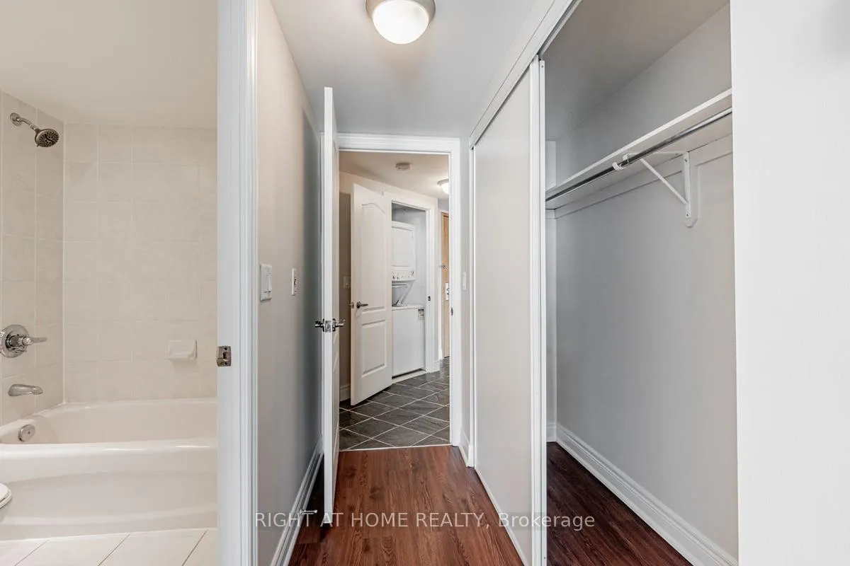 Photo 30 of Unit 811, 48 Suncrest Boulevard, Markham, Commerce Valley — HOMEH
