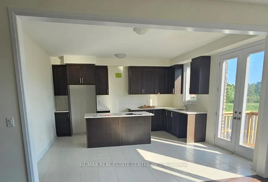 Photo 3 of 97 Gibson Drive, Erin — HOMEH
