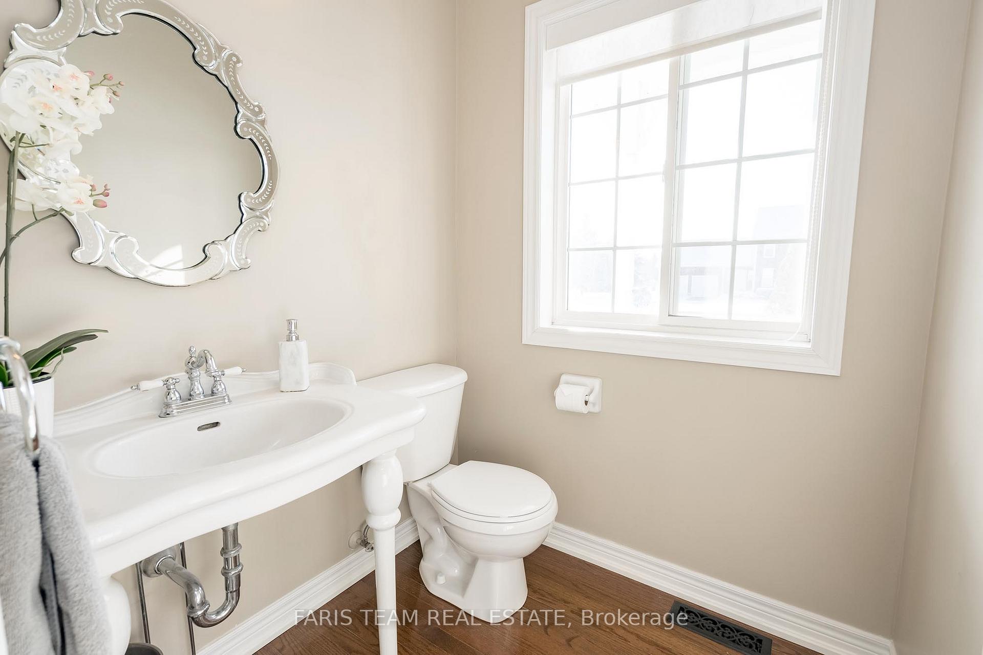 Photo 12 of 101 Davis Trail, Essa, Thornton — HOMEH