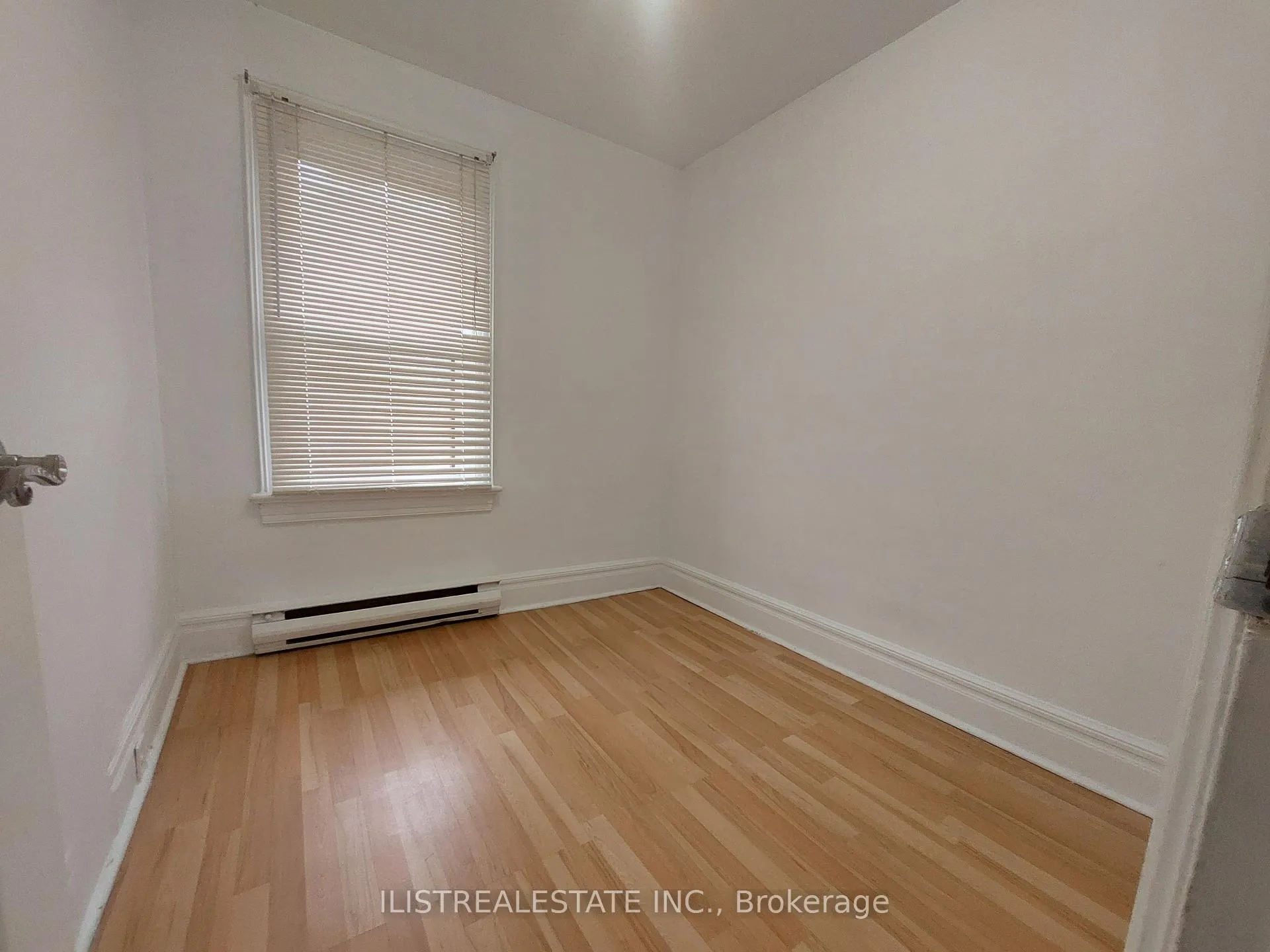 Photo 6 of Unit Upper, 2143 Gerrard Street E, Toronto, East End-Danforth — HOMEH