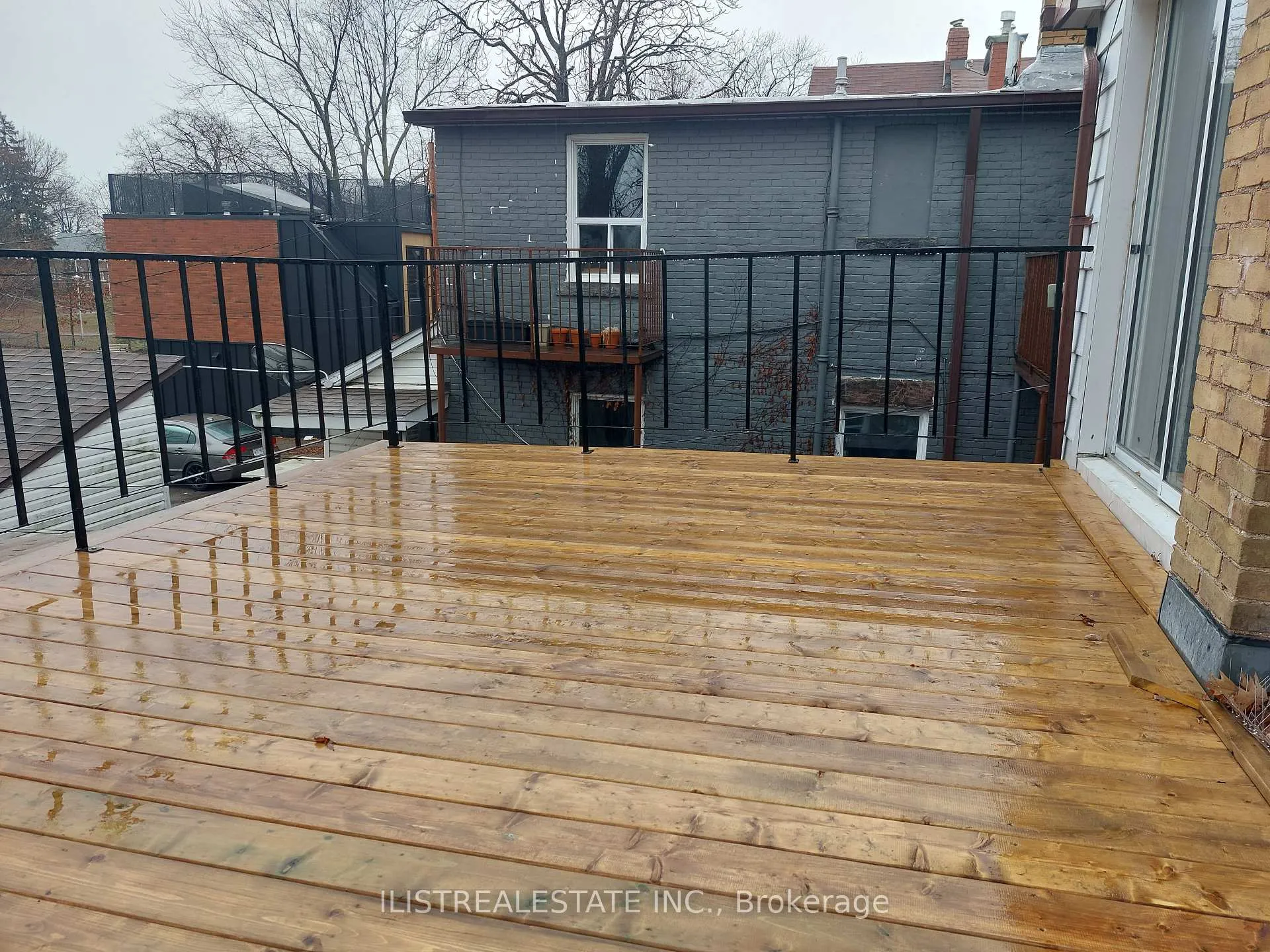 Photo 8 of Unit Upper, 2143 Gerrard Street E, Toronto, East End-Danforth — HOMEH