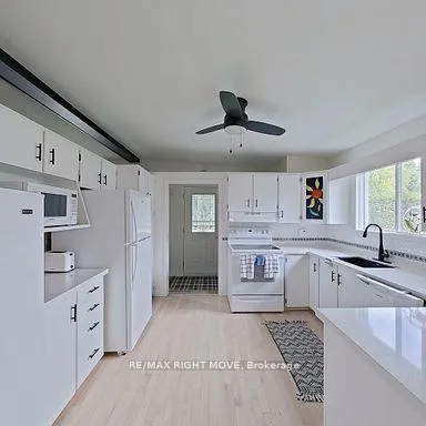 Photo 22 of 4 Maypark Drive, Bracebridge, Monck (Bracebridge) — HOMEH