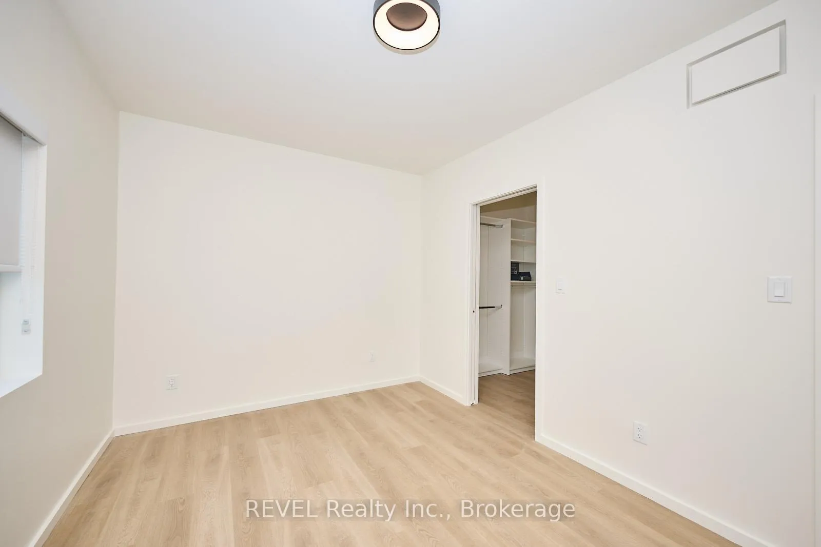 Photo 14 of Unit Unit 1, 5361 Valley Way E, Niagara Falls, Cherrywood — HOMEH