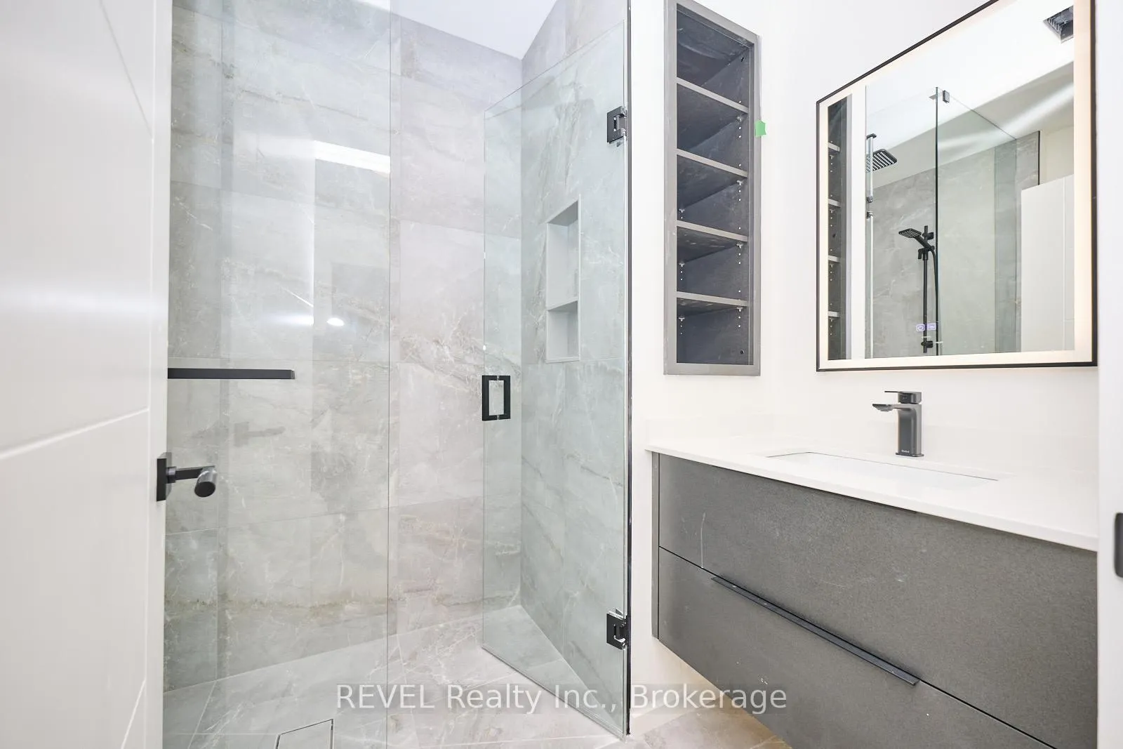 Photo 16 of Unit Unit 1, 5361 Valley Way E, Niagara Falls, Cherrywood — HOMEH