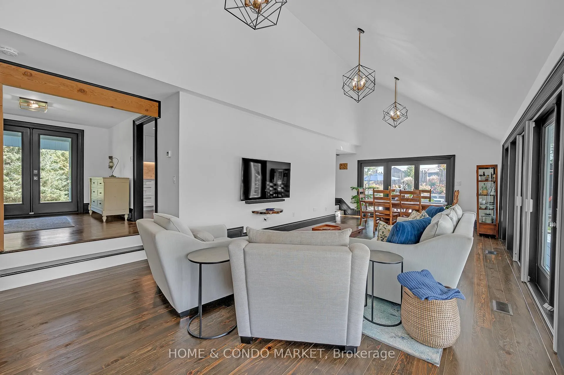 Photo 7 of 15391 Mount Hope Road, Caledon, Caledon East — HOMEH