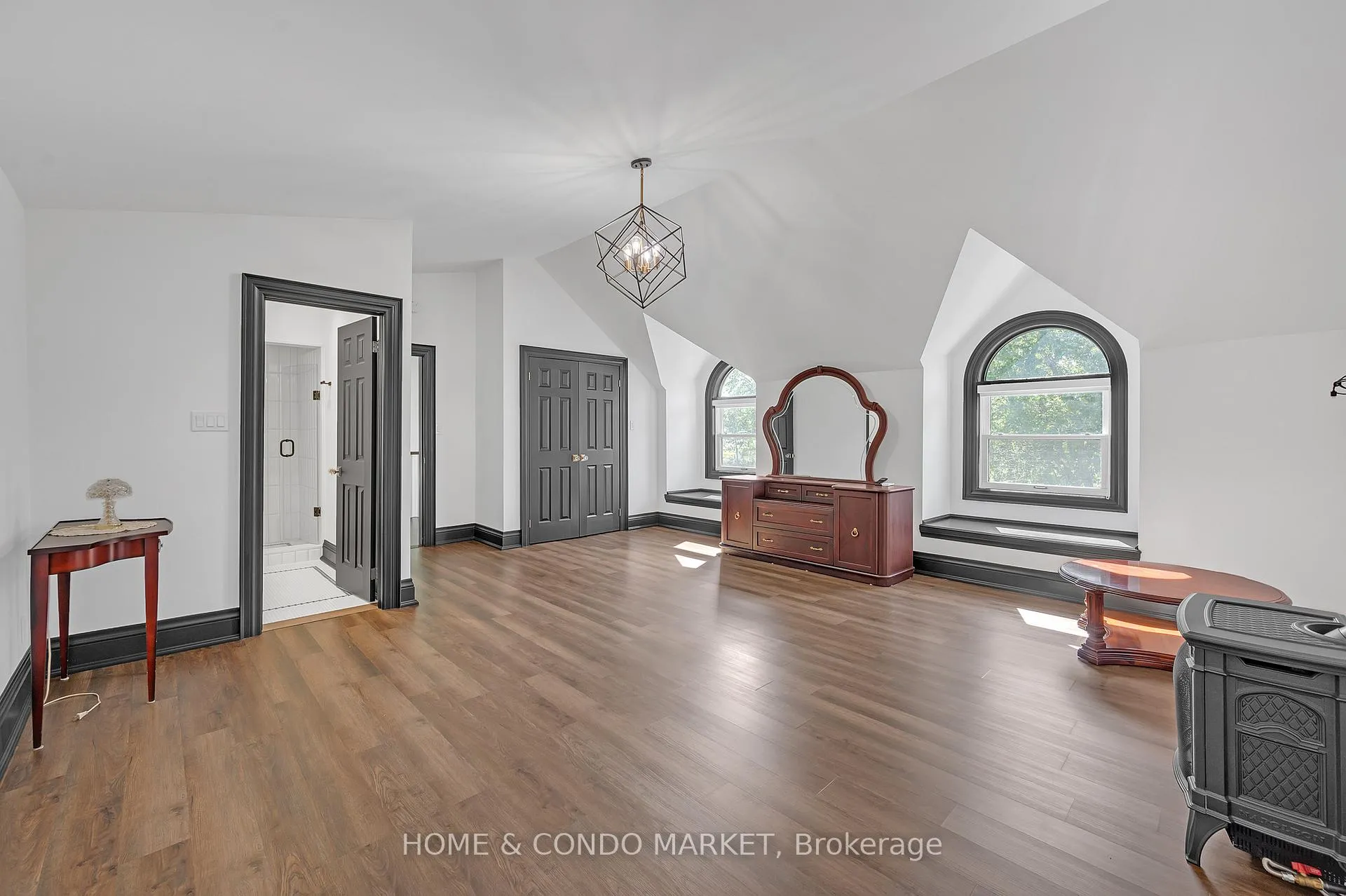 Photo 24 of 15391 Mount Hope Road, Caledon, Caledon East — HOMEH