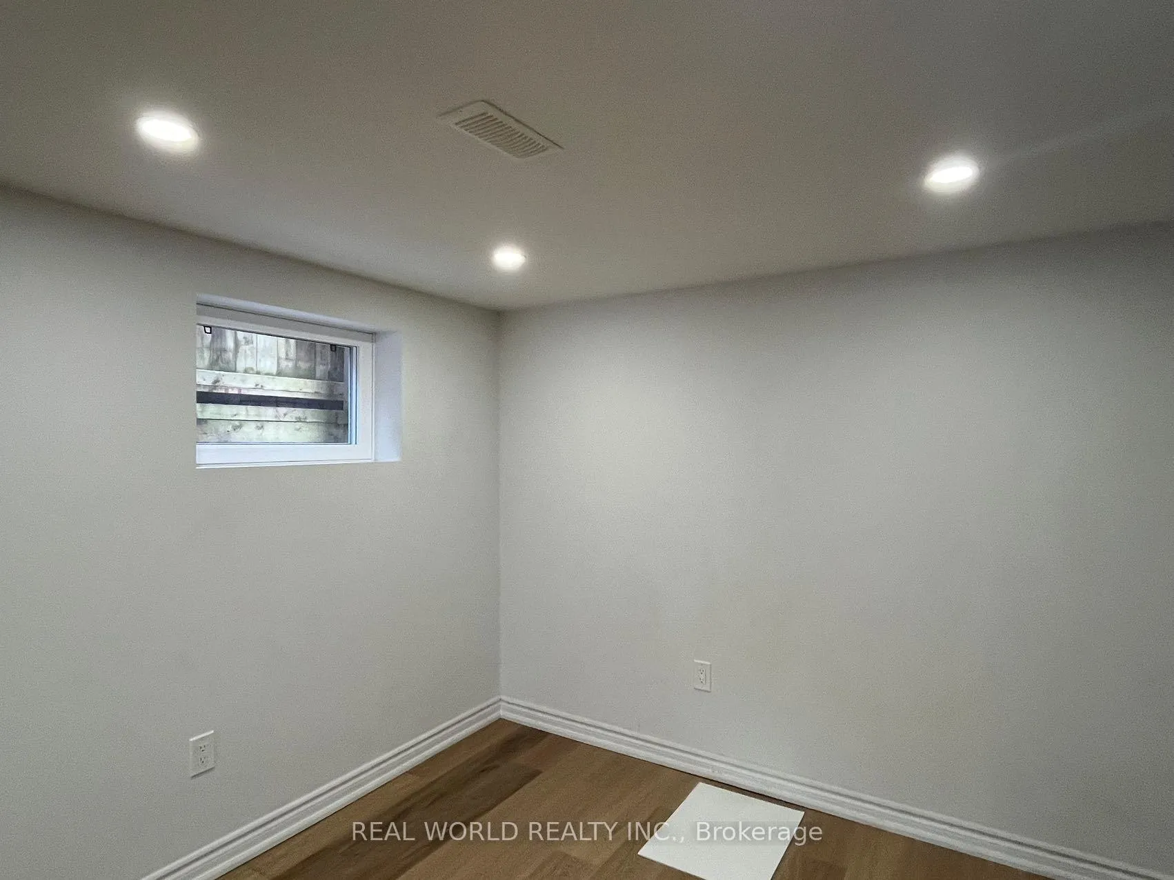 Photo 8 of Unit Bsmt, 180 Royal Orchard Boulevard, Markham, Royal Orchard — HOMEH
