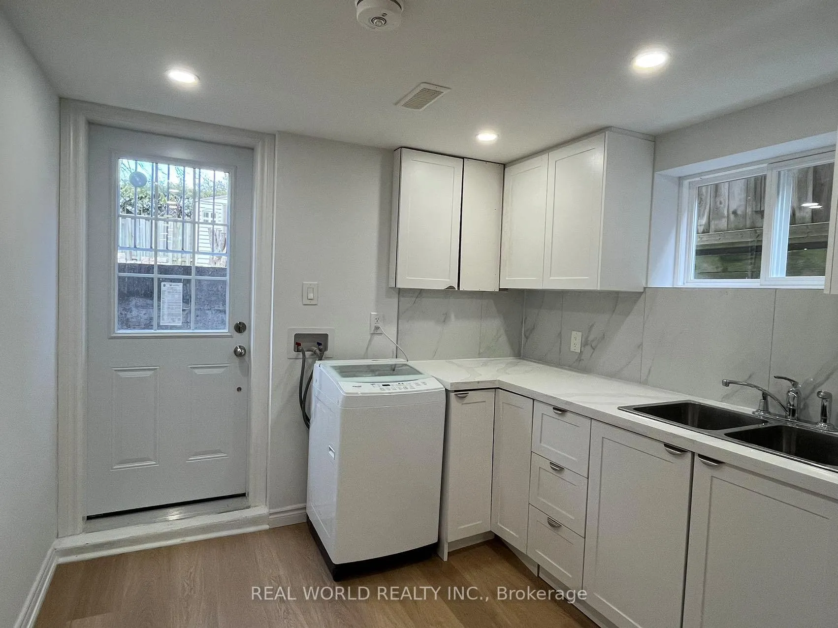 Photo 13 of Unit Bsmt, 180 Royal Orchard Boulevard, Markham, Royal Orchard — HOMEH