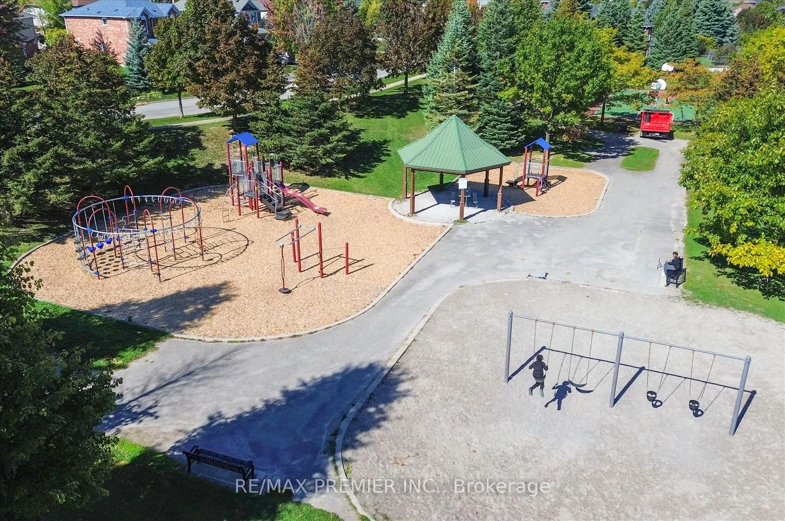 Photo 41 of 38 King William Way, Clarington, Bowmanville — HOMEH