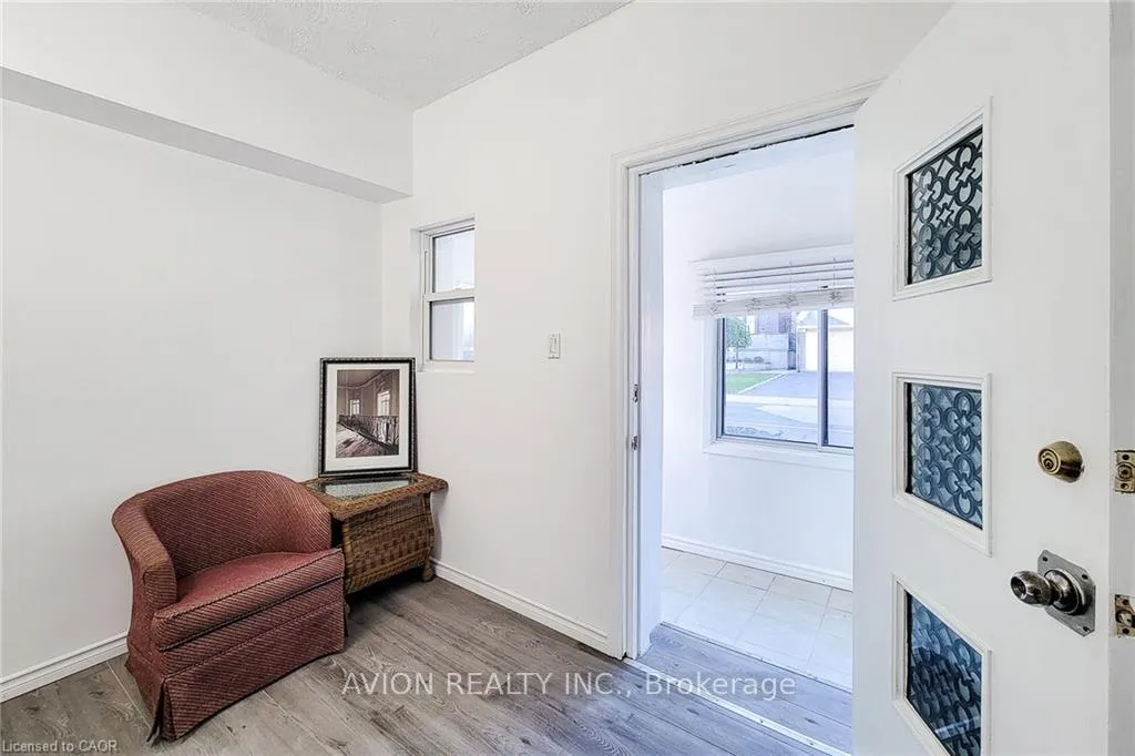 Photo 12 of Unit 2, 26 Barton Street W, Hamilton, Strathcona — HOMEH