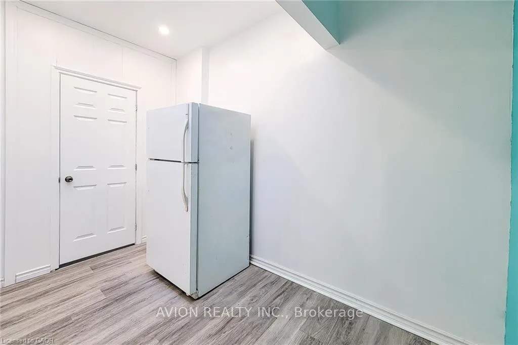 Photo 18 of Unit 2, 26 Barton Street W, Hamilton, Strathcona — HOMEH