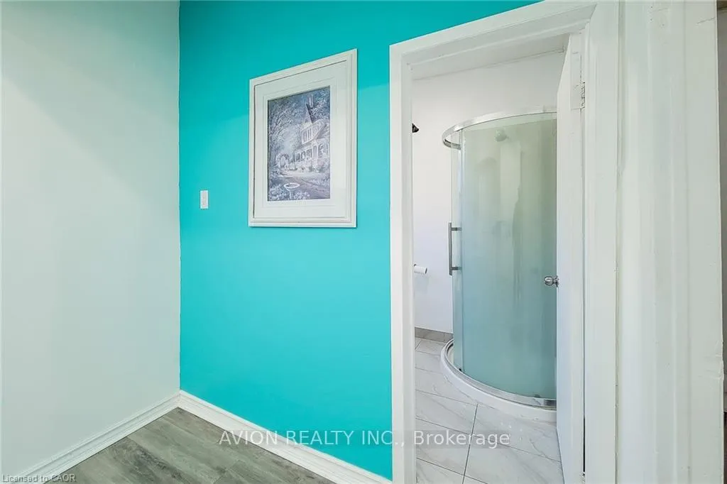 Photo 23 of Unit 2, 26 Barton Street W, Hamilton, Strathcona — HOMEH