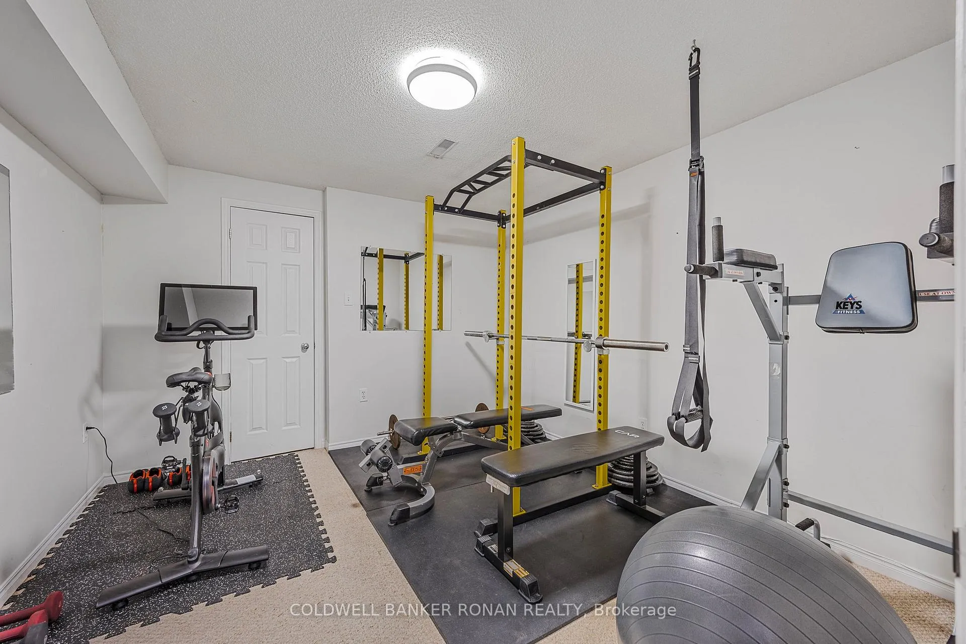 Photo 25 of 39 Ferguson Drive, Barrie, Northwest — HOMEH