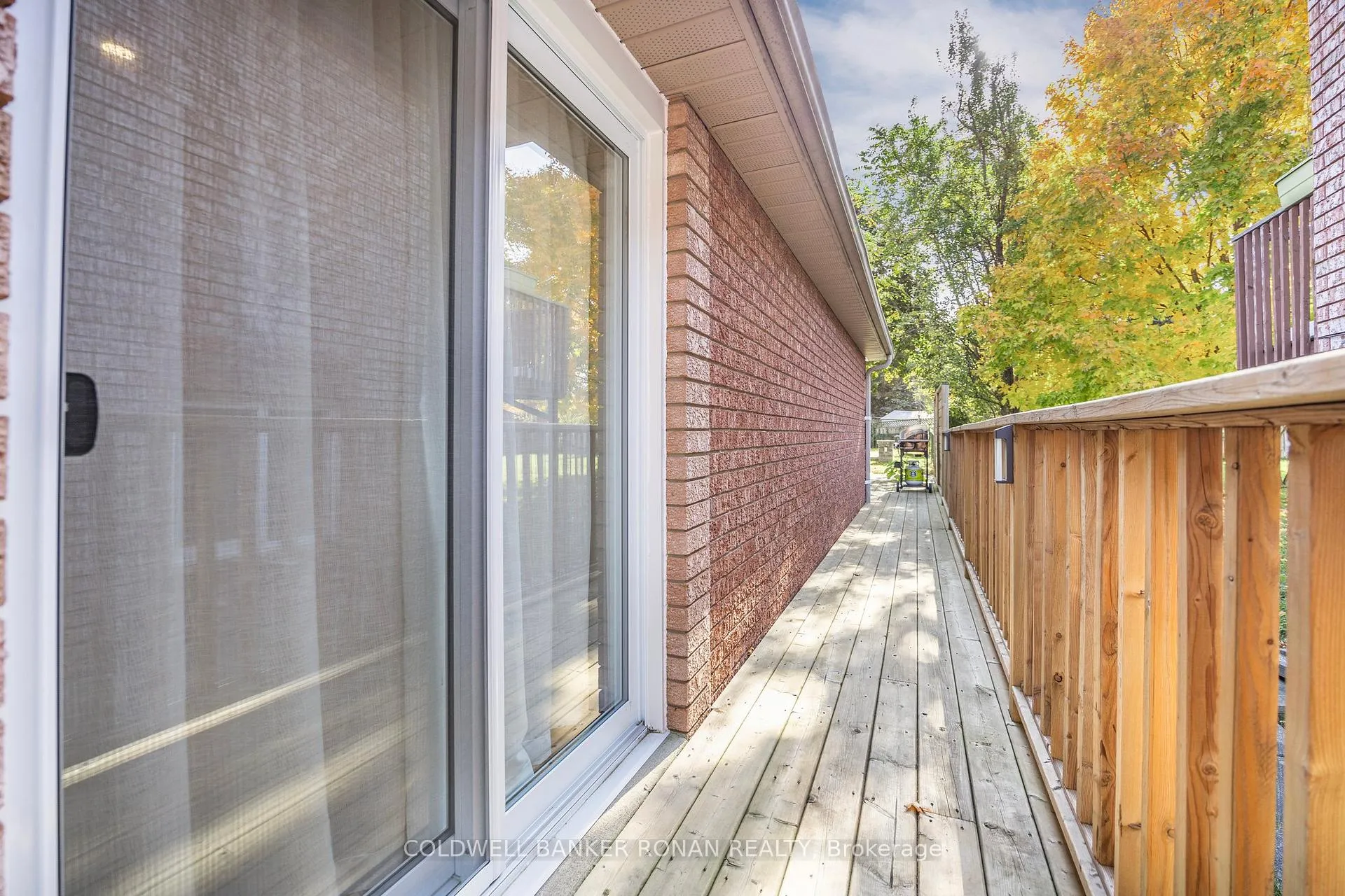 Photo 26 of 39 Ferguson Drive, Barrie, Northwest — HOMEH