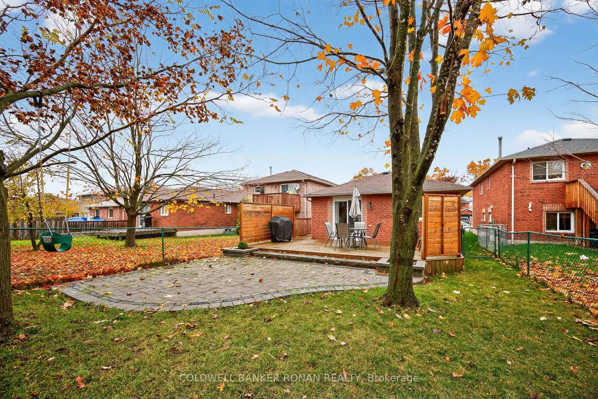 Photo 31 of 39 Ferguson Drive, Barrie, Northwest — HOMEH