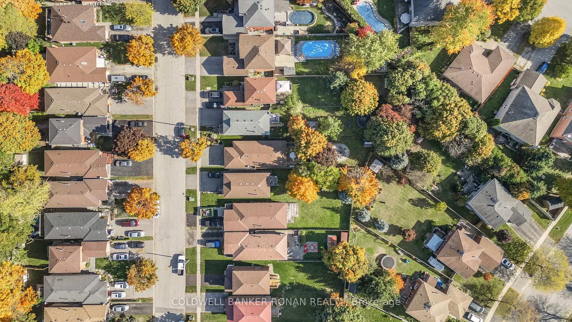 Photo 33 of 39 Ferguson Drive, Barrie, Northwest — HOMEH