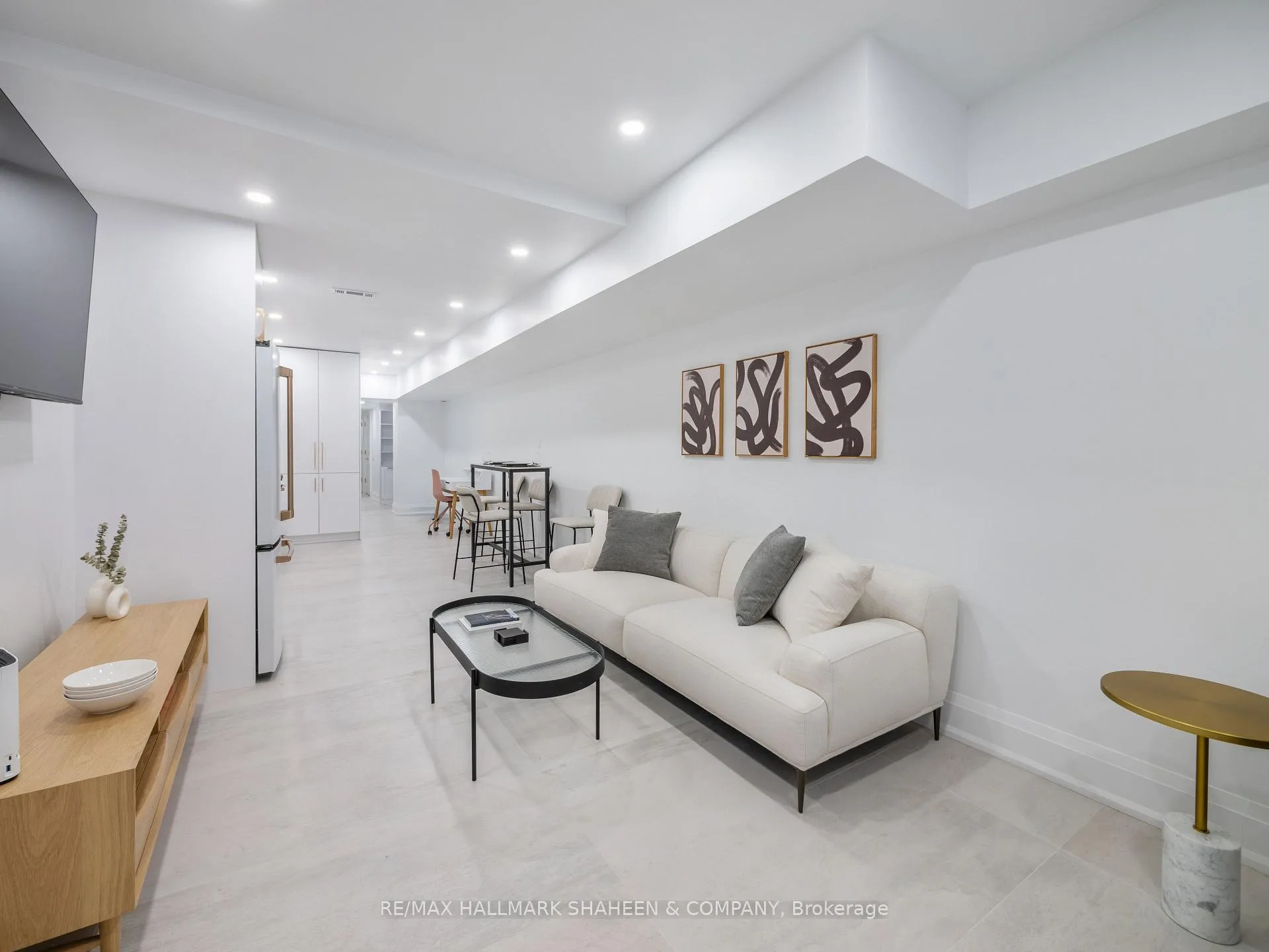 Photo 6 of Unit C, 357 Euclid Avenue, Toronto, Trinity-Bellwoods — HOMEH