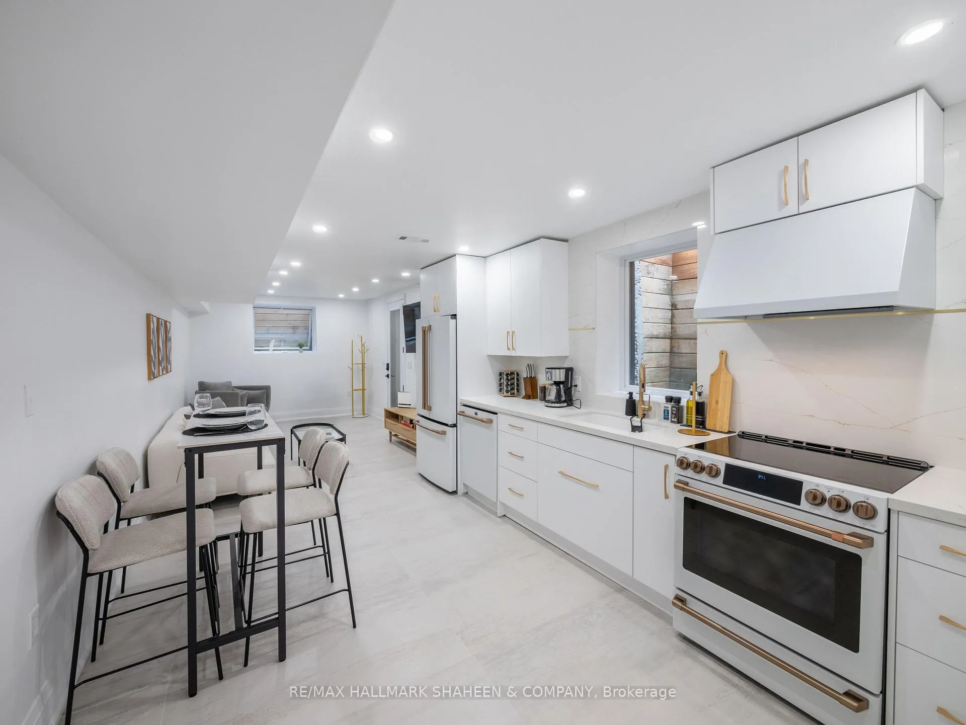 Photo 12 of Unit C, 357 Euclid Avenue, Toronto, Trinity-Bellwoods — HOMEH