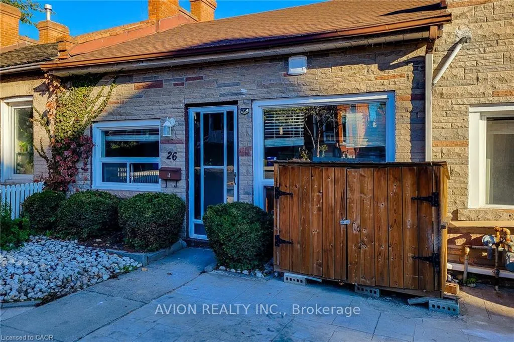 Photo 2 of Unit 1, 26 Barton Street W, Hamilton, Strathcona — HOMEH