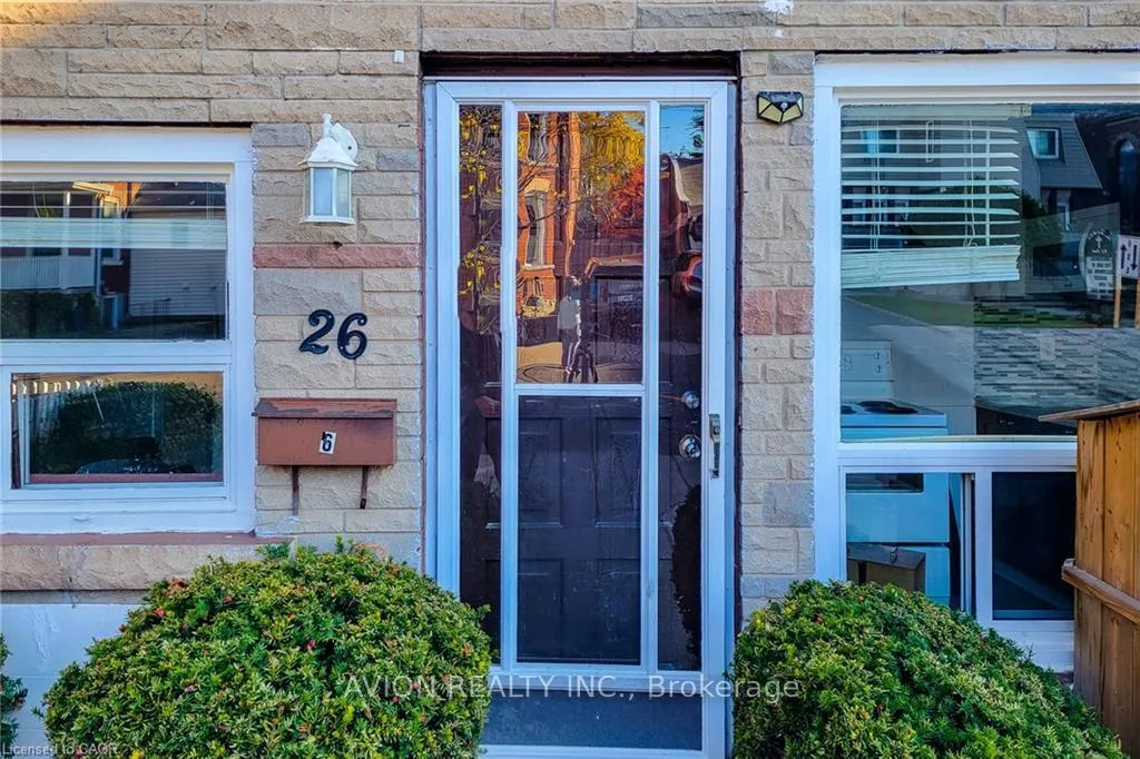 Photo 3 of Unit 1, 26 Barton Street W, Hamilton, Strathcona — HOMEH