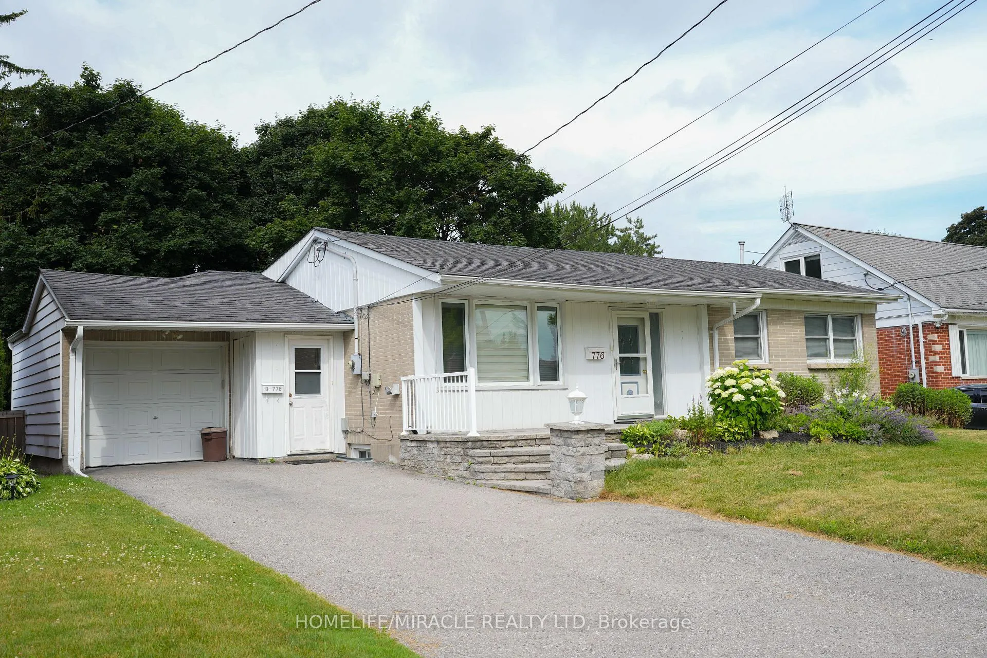 Photo 4 of 776 Grierson Street, Oshawa, O'Neill — HOMEH