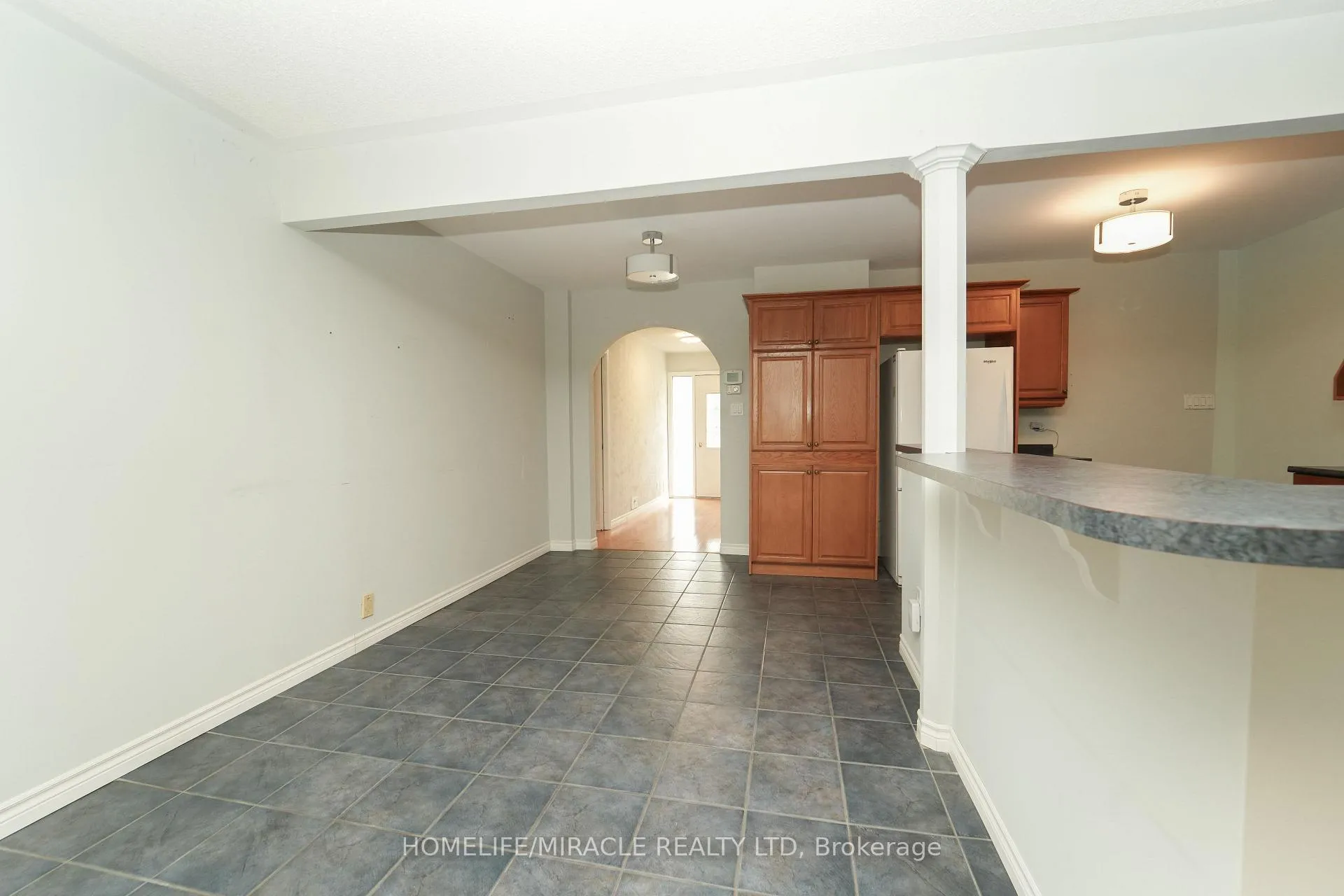 Photo 7 of 776 Grierson Street, Oshawa, O'Neill — HOMEH