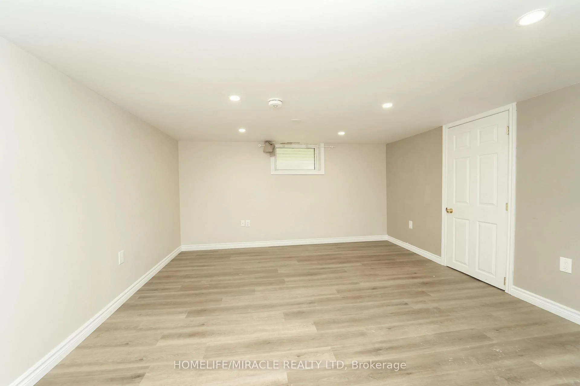 Photo 34 of 776 Grierson Street, Oshawa, O'Neill — HOMEH