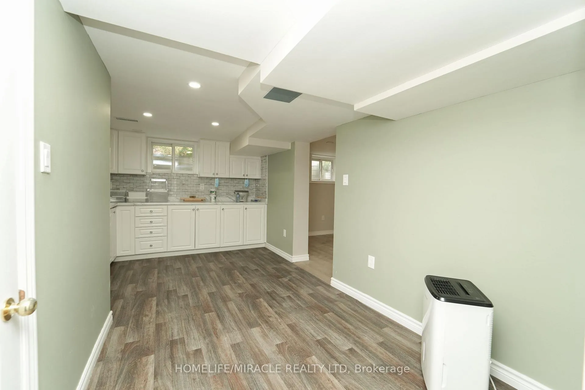 Photo 37 of 776 Grierson Street, Oshawa, O'Neill — HOMEH