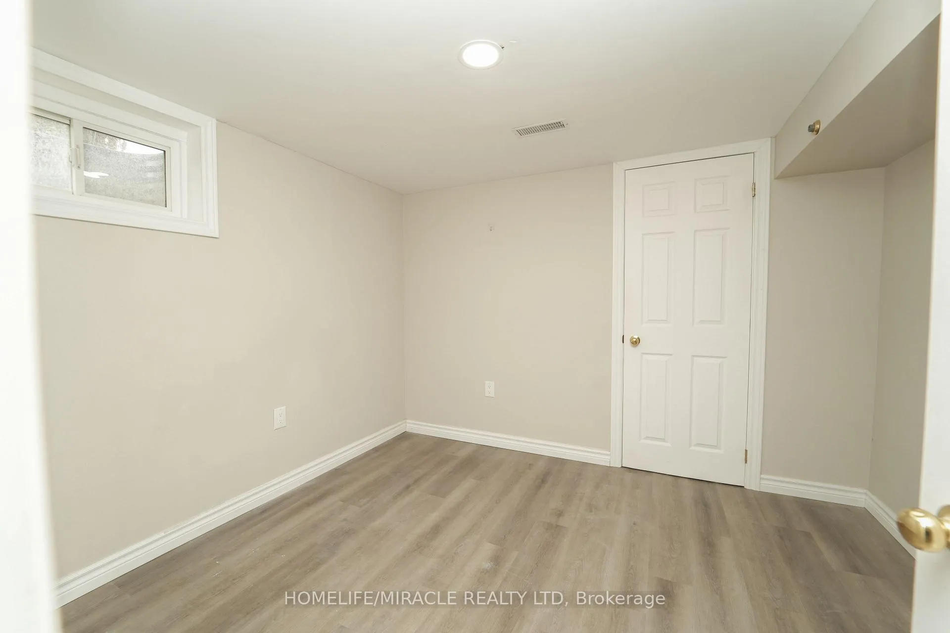 Photo 41 of 776 Grierson Street, Oshawa, O'Neill — HOMEH