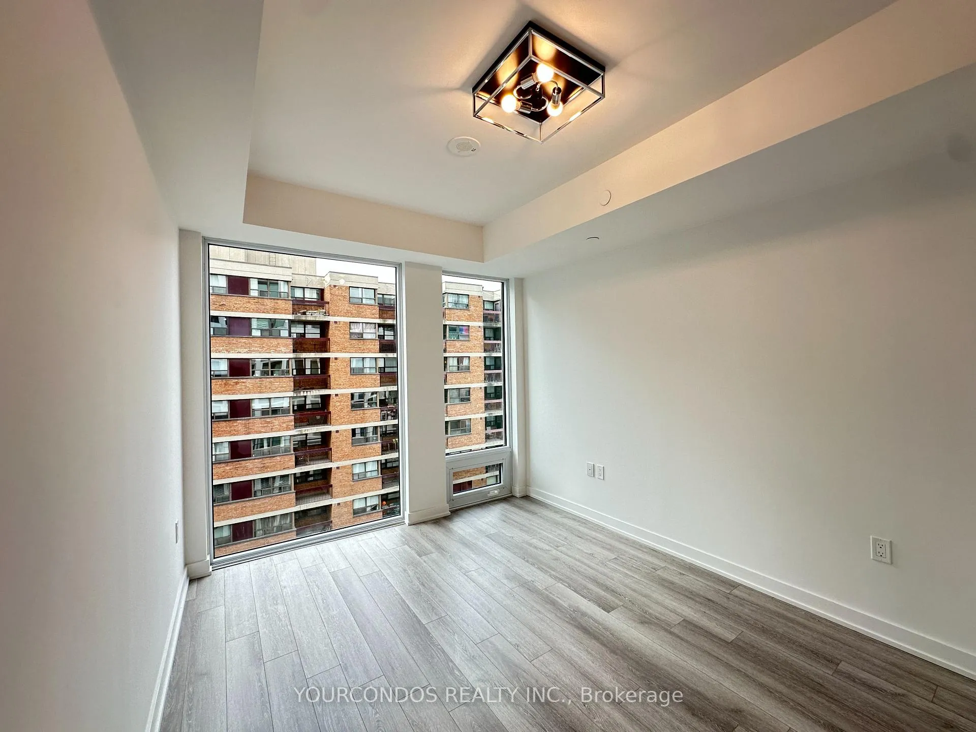 Photo 5 of Unit 1012, 121 St Patrick Street, Toronto, Kensington-Chinatown — HOMEH