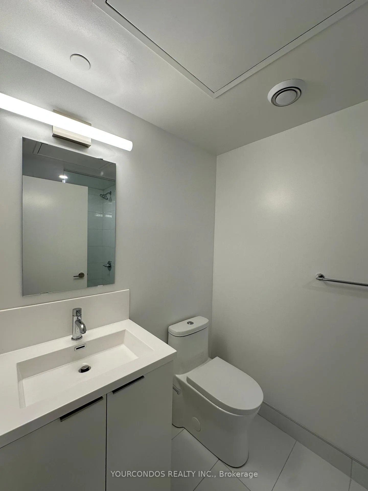 Photo 8 of Unit 1012, 121 St Patrick Street, Toronto, Kensington-Chinatown — HOMEH