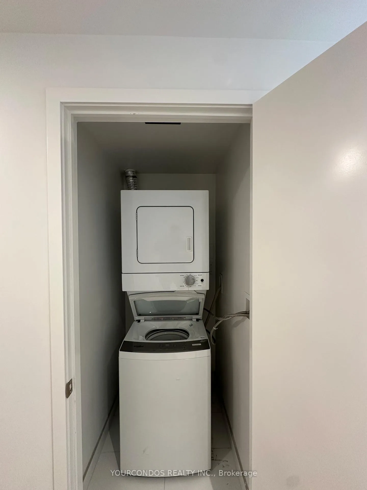 Photo 10 of Unit 1012, 121 St Patrick Street, Toronto, Kensington-Chinatown — HOMEH