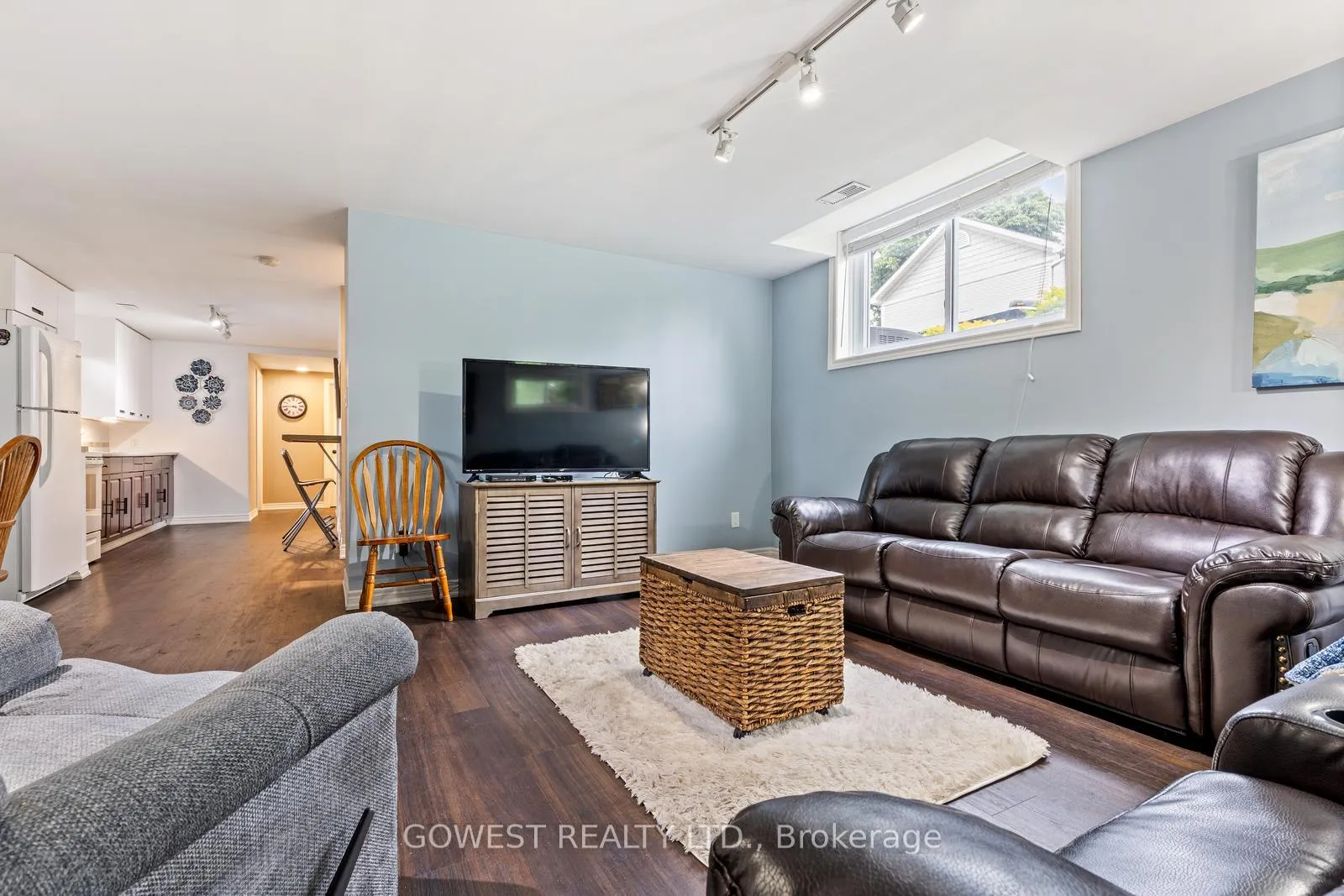 Photo 7 of Unit 2, 223 Lake Street, Grimsby, Grimsby Beach — HOMEH