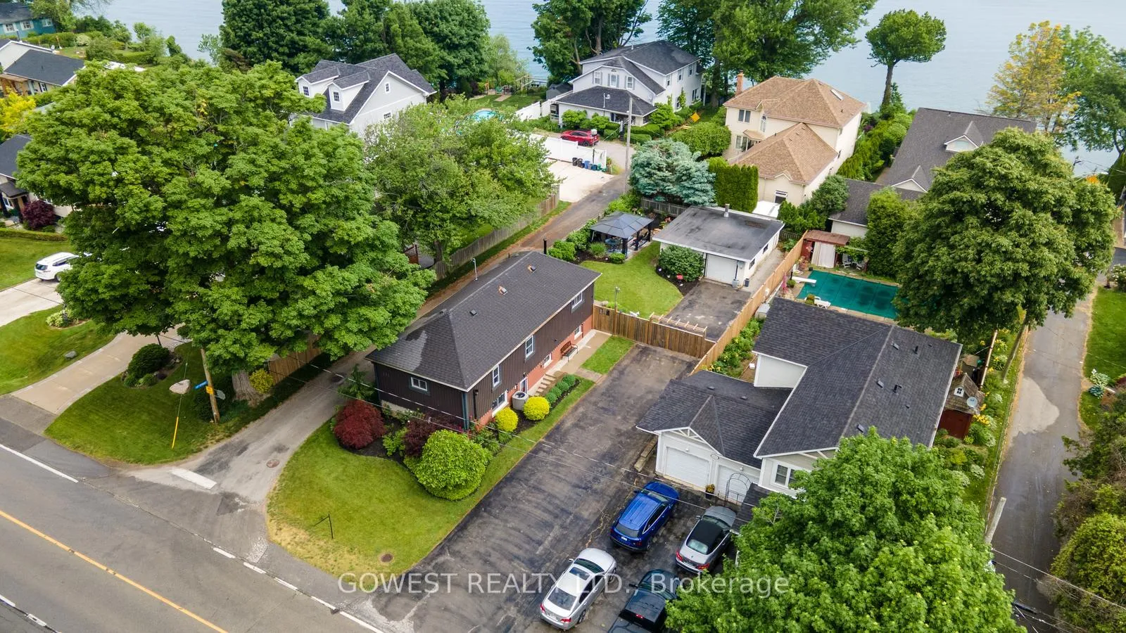 Photo 10 of Unit 2, 223 Lake Street, Grimsby, Grimsby Beach — HOMEH