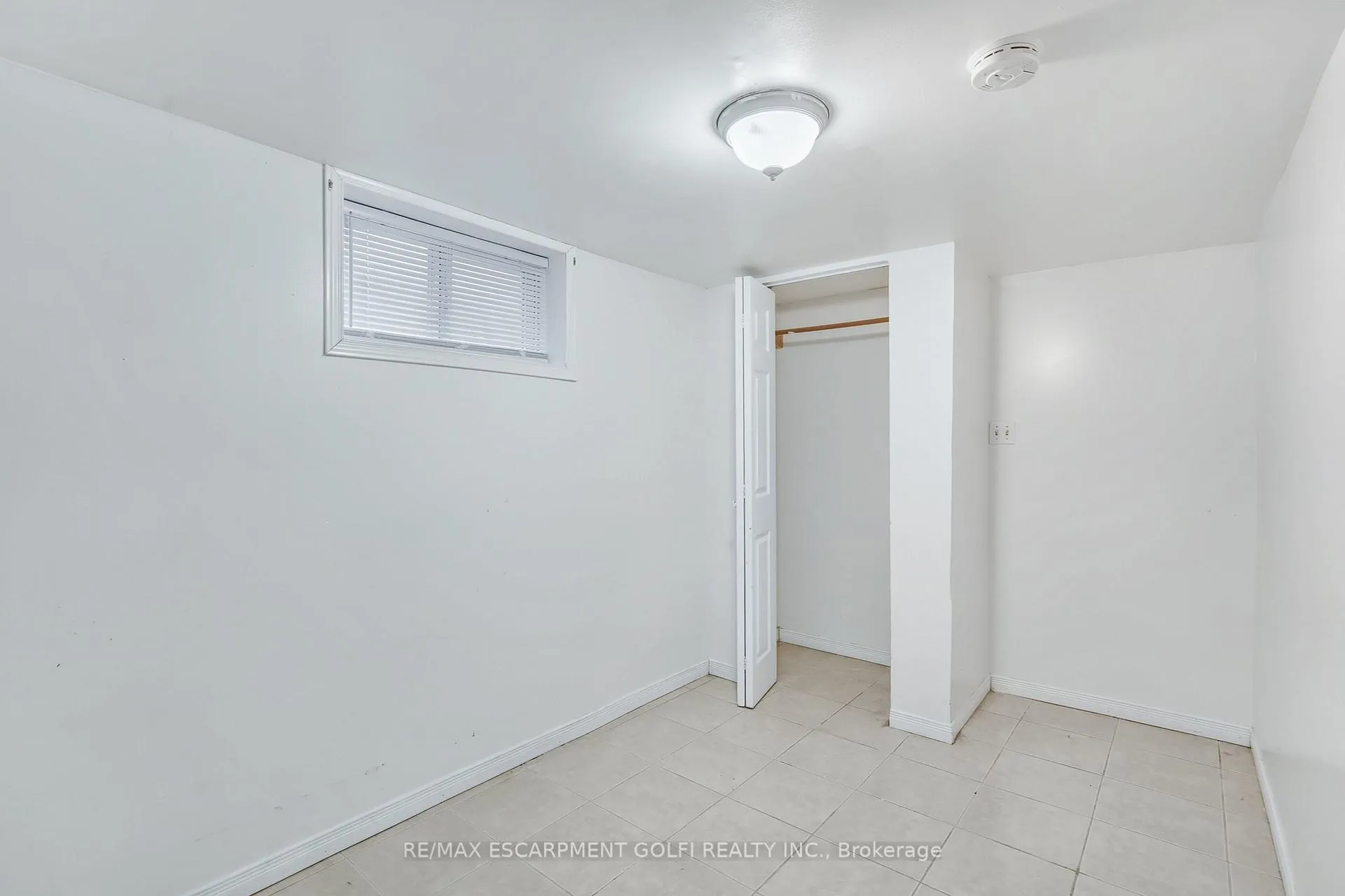 Photo 6 of Unit LOWER, 4989 Willmott Street, Niagara Falls, Cherrywood — HOMEH