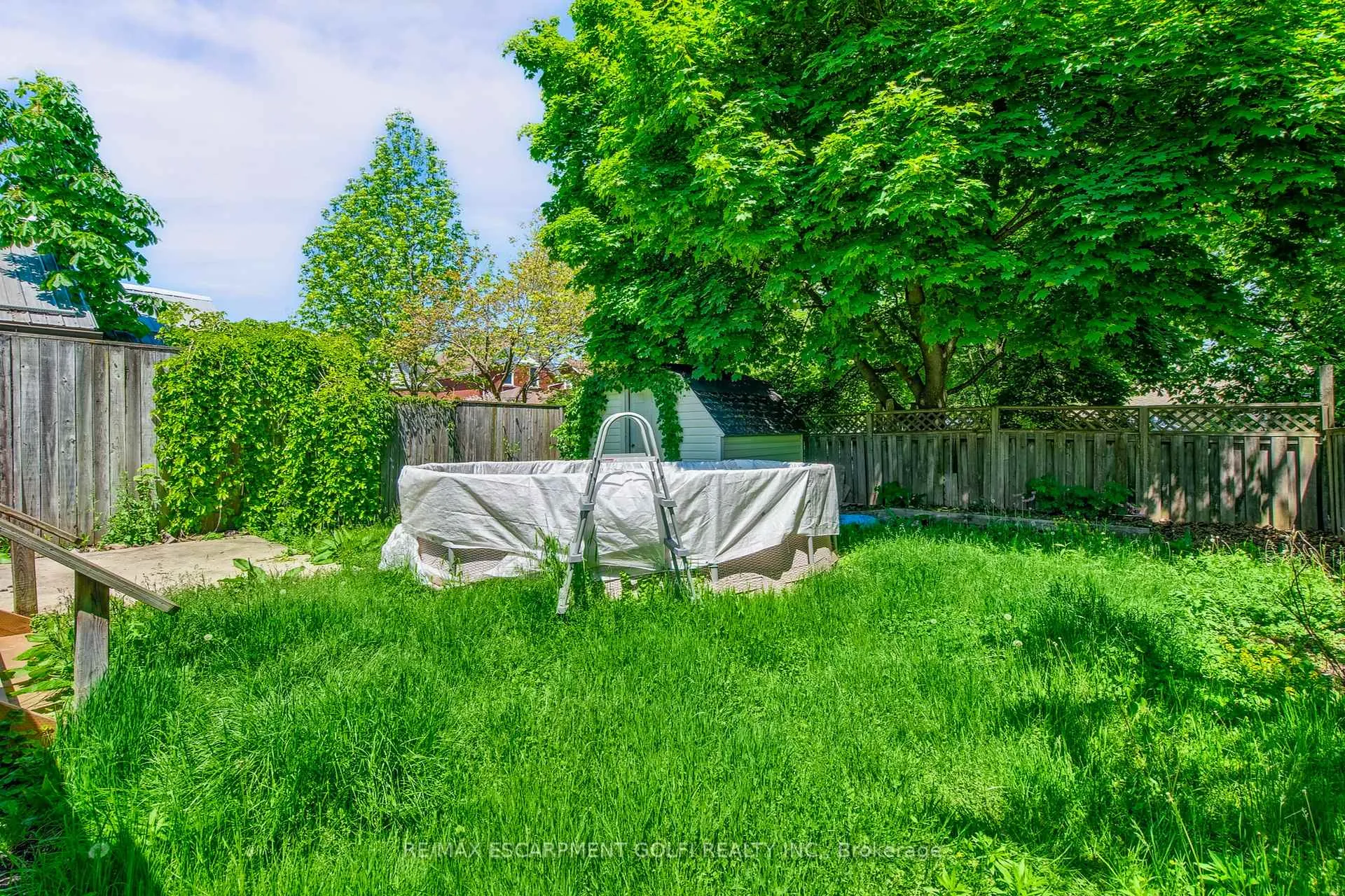 Photo 11 of Unit LOWER, 4989 Willmott Street, Niagara Falls, Cherrywood — HOMEH