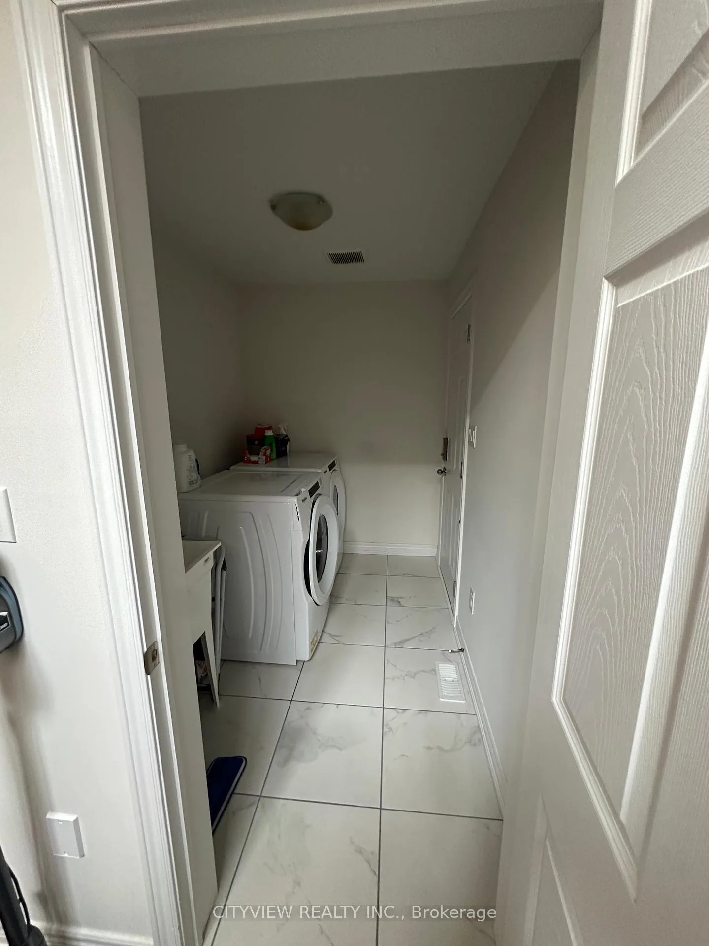 Photo 6 of Unit 109, 166 Deerpath Drive, Guelph, Willow West/Sugarbush/West Acres — HOMEH