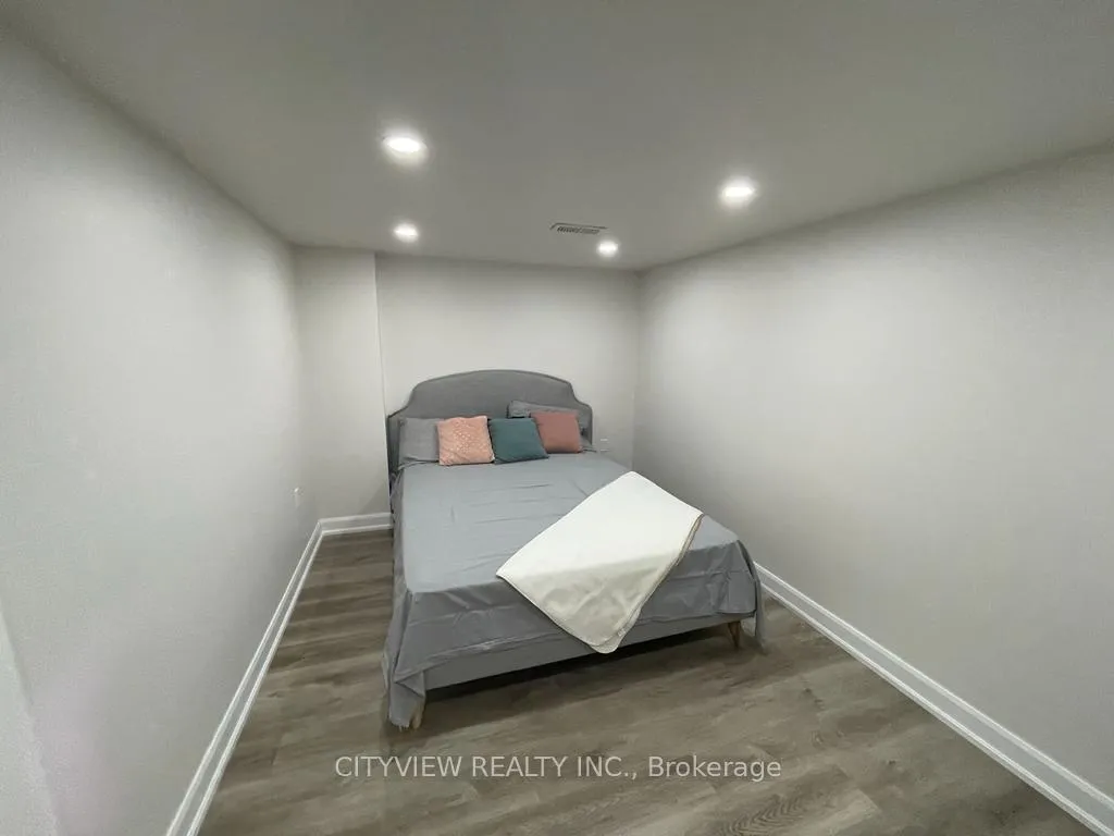 Photo 30 of Unit 109, 166 Deerpath Drive, Guelph, Willow West/Sugarbush/West Acres — HOMEH