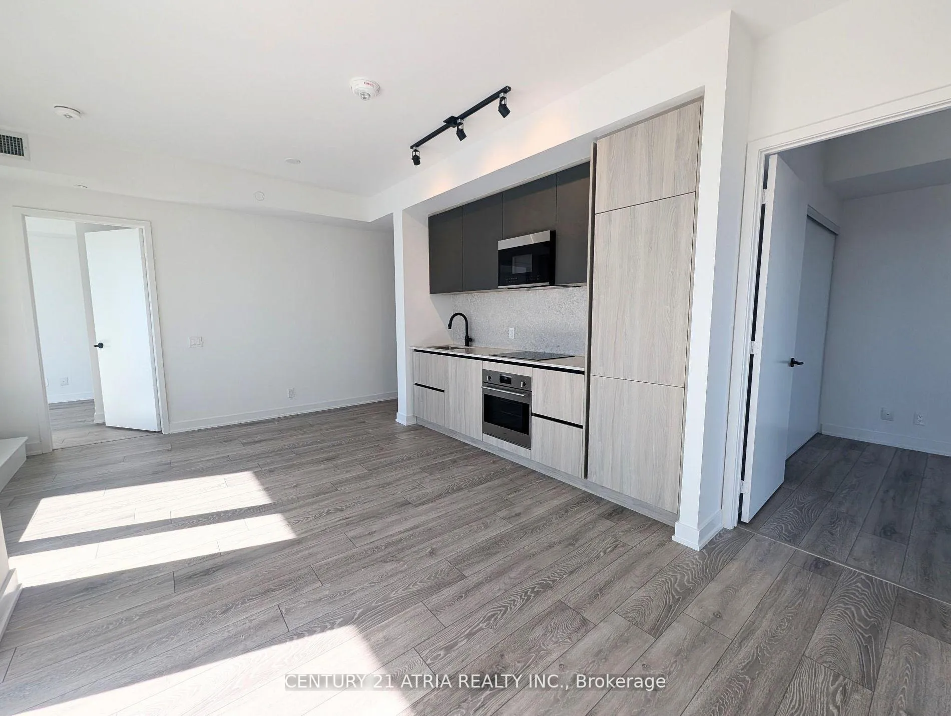 Photo 2 of Unit 5105, 108 Peter Street, Toronto, Waterfront Communities — HOMEH