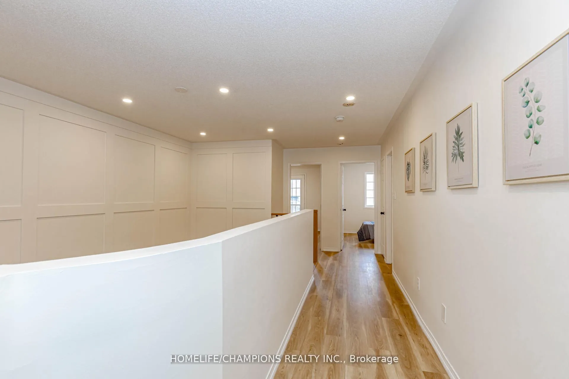 Photo 14 of 27 Tasker Crescent, Ajax, Central — HOMEH