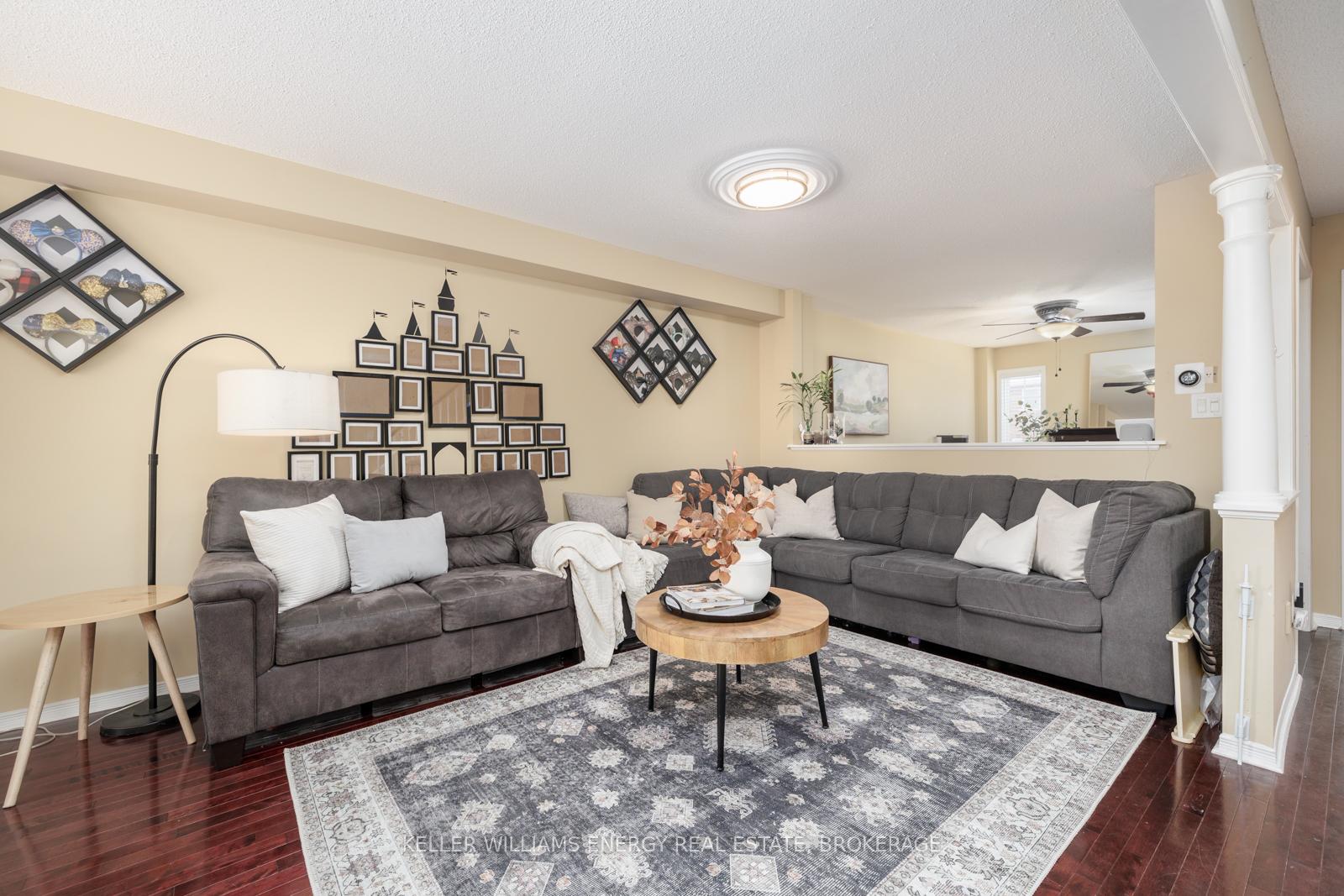 Photo 5 of 10 Windle Drive, Ajax, Central West — HOMEH