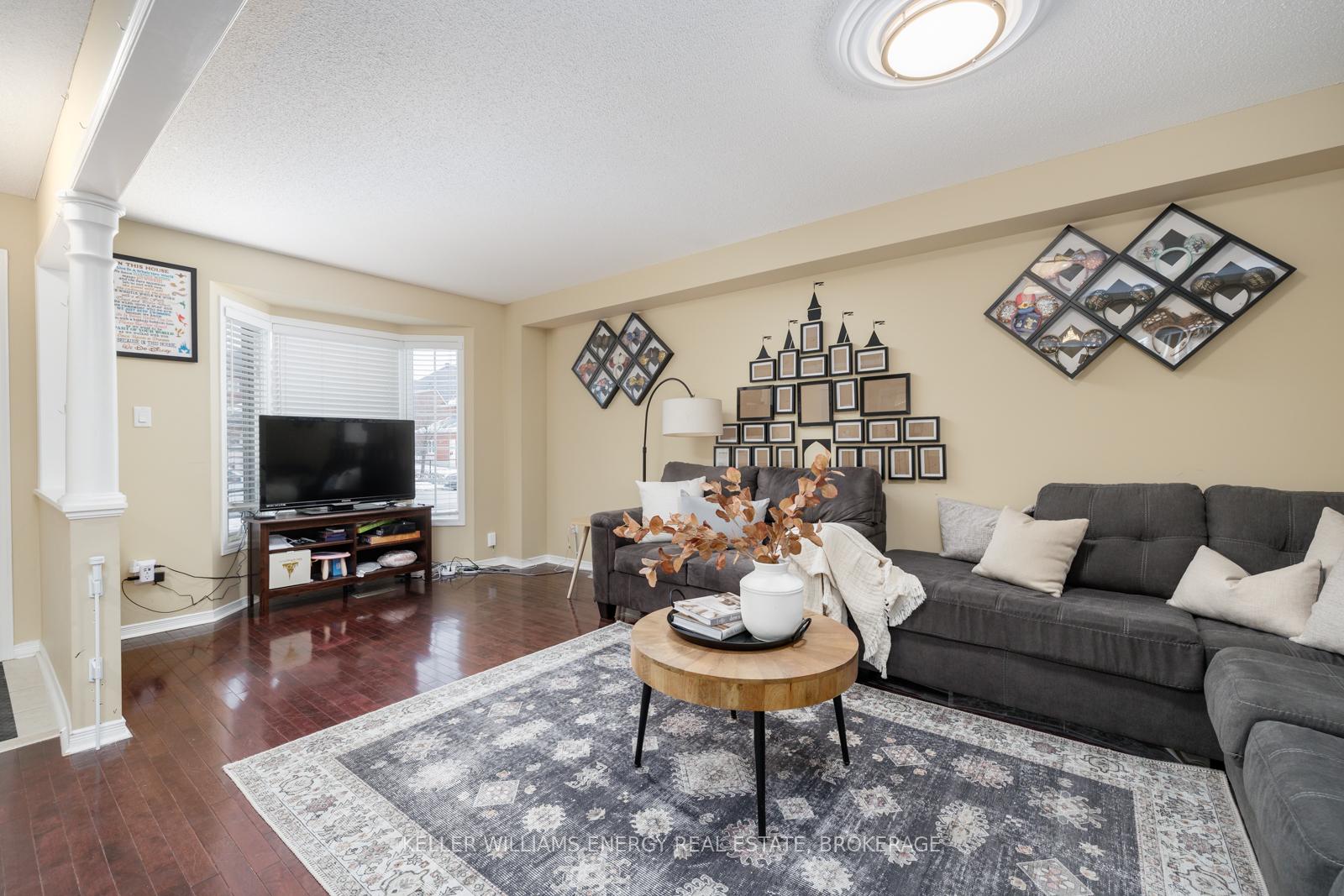 Photo 6 of 10 Windle Drive, Ajax, Central West — HOMEH