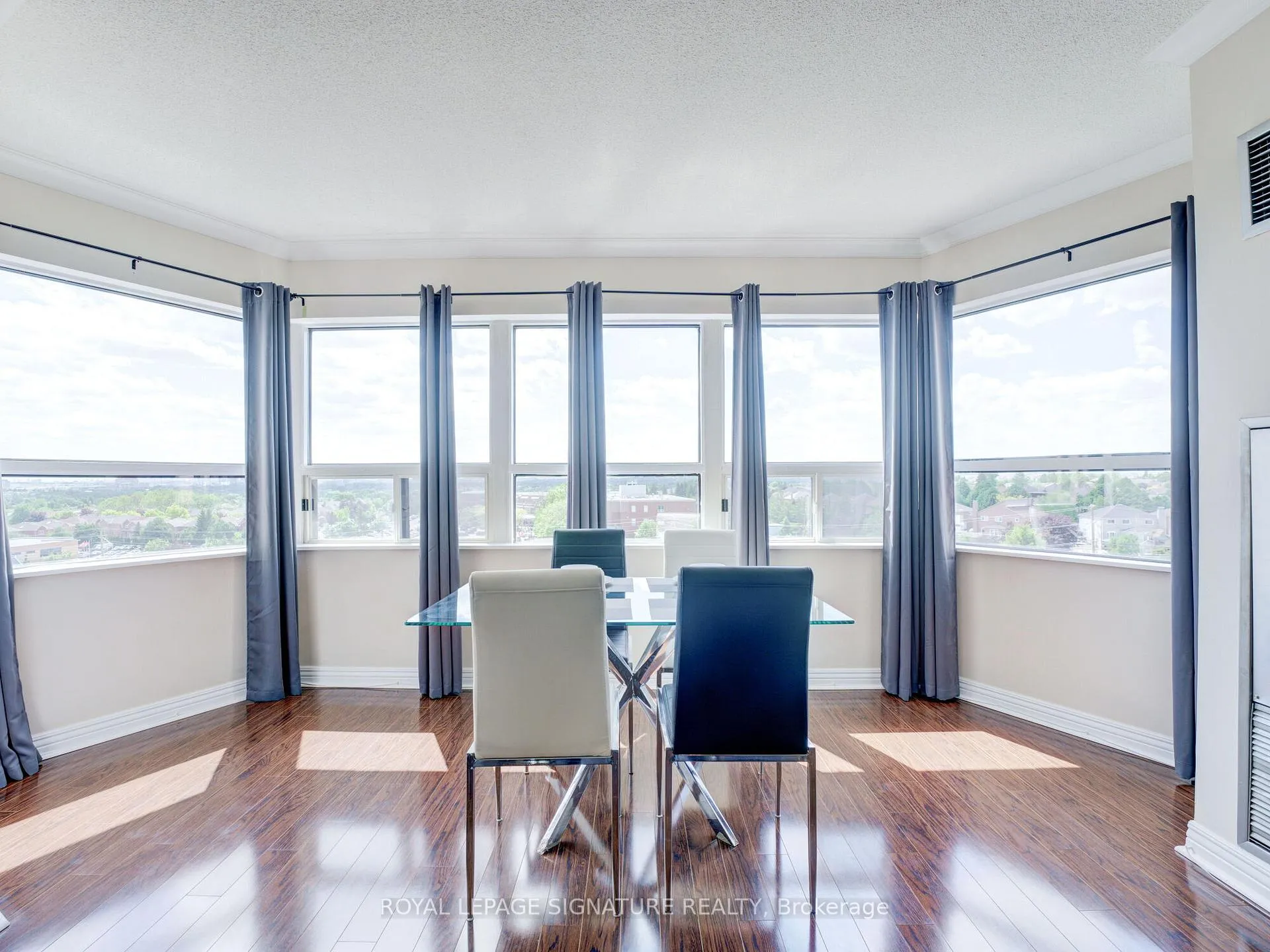 Photo 12 of Unit 903, 2 Raymerville Drive, Markham, Raymerville — HOMEH